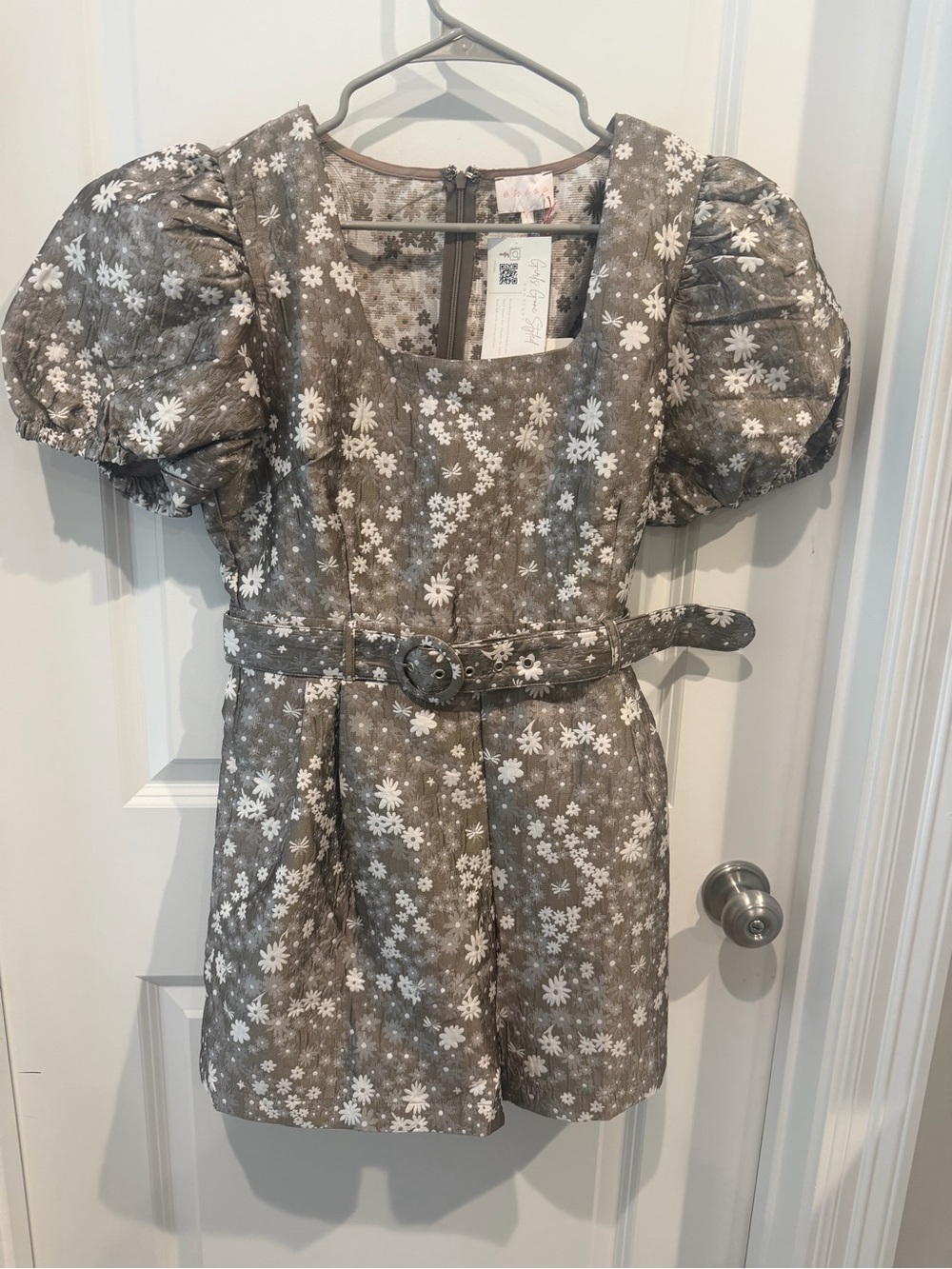 NWT Entro Romper Size Large